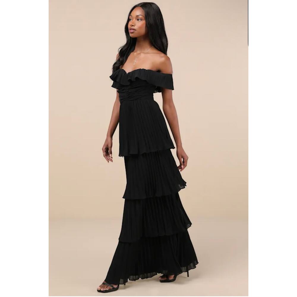 Lulus Always Remarkable Black Pleated Tiered Off Shoulder Maxi Dress M - Picture 4 of 8